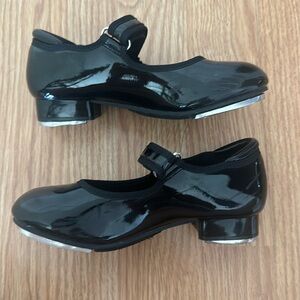 Linodes Easy Black Patent Strap Tap Shoe Dance Flats Girls Boy Size 12.5
